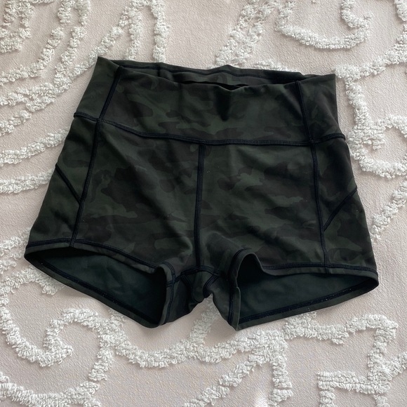 lululemon athletica Pants - Camo size 8 lululemon shorts